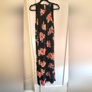 NWOT floral maxi dress
